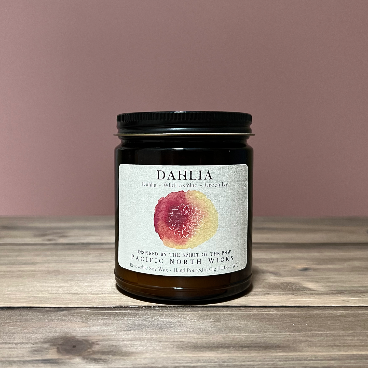 Dahlia Candle with scent notes of dahlia, wild jasmine, and green ivy hand poured in WA.