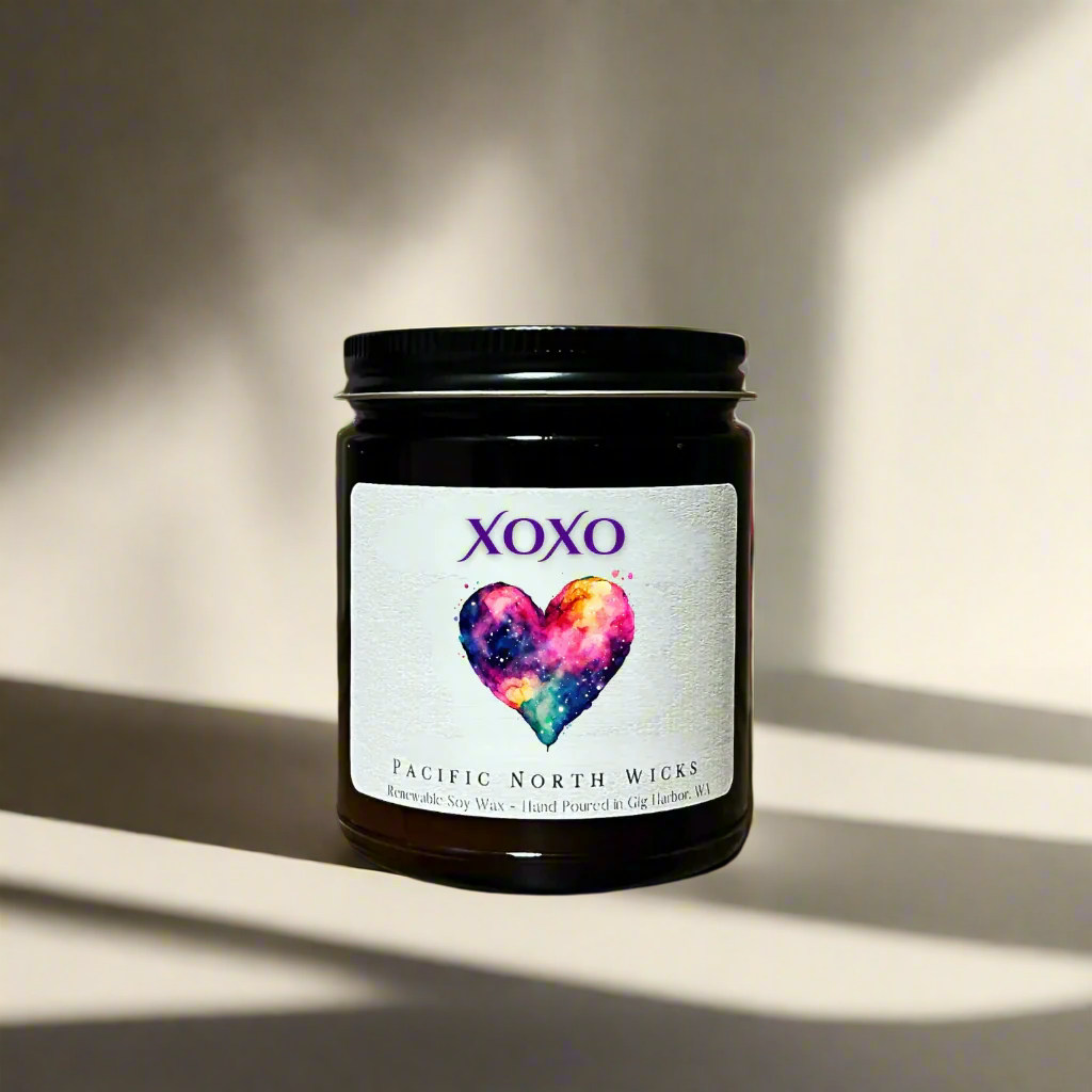 Modern Love Candle in Amber Glass Jar with lid